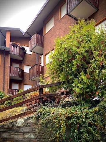Elegante Trilocale Con Garage, Terrazzo E Vista Montagne Leilighet Bardonecchia Eksteriør bilde